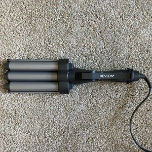 Revlon 3 barrel waver curling iron